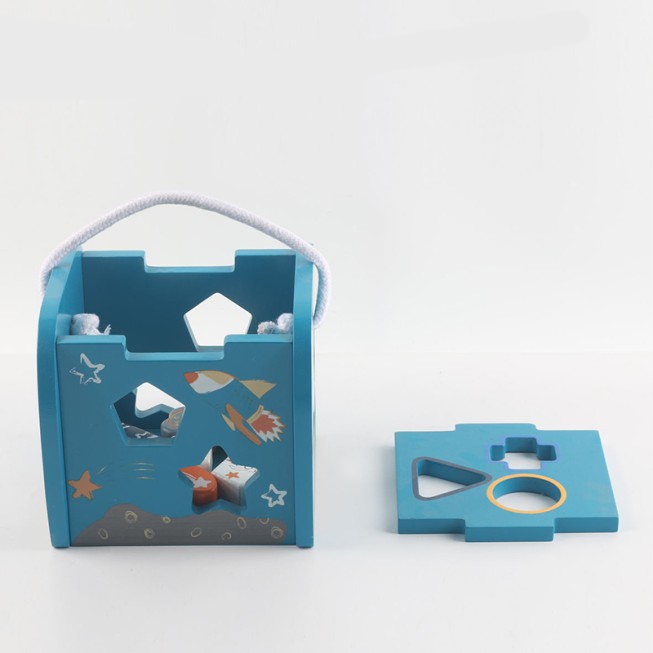 Stylish shape sorting educational toy
