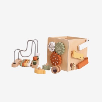 Geometric shape matching busy box puzzle toy