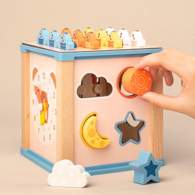Cube-shaped multi-functional educational toy