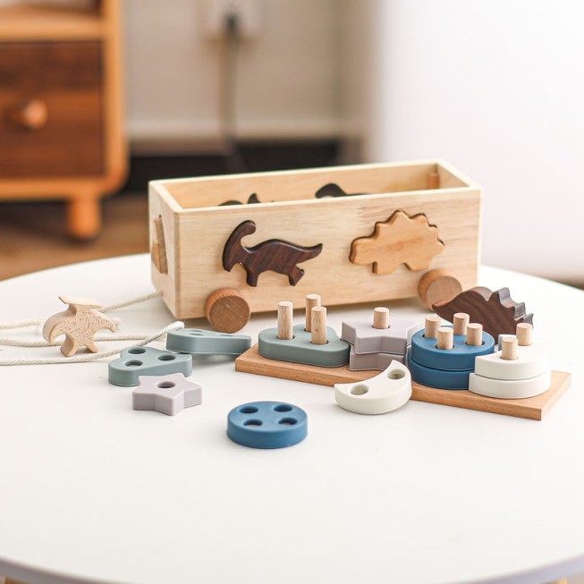 Dinosaur-themed multi-functional educational toy car