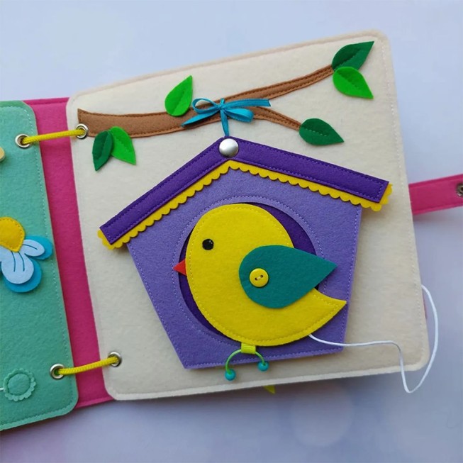 Eco-friendly educational children's felt activity board