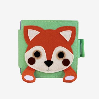 Compact cartoon children's felt activity board